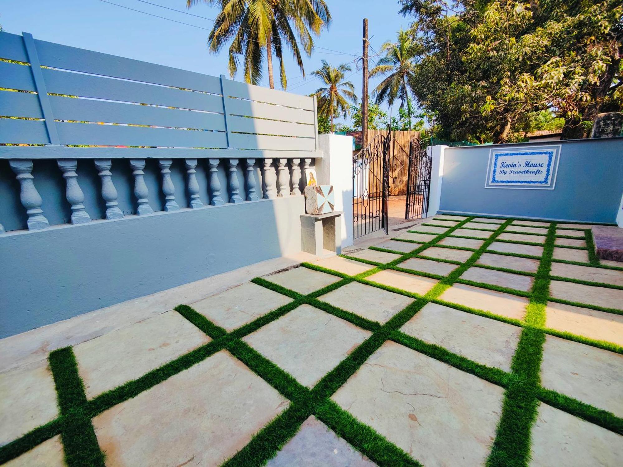Kevin'S House By Travelkrafts Hotel Anjuna Buitenkant foto