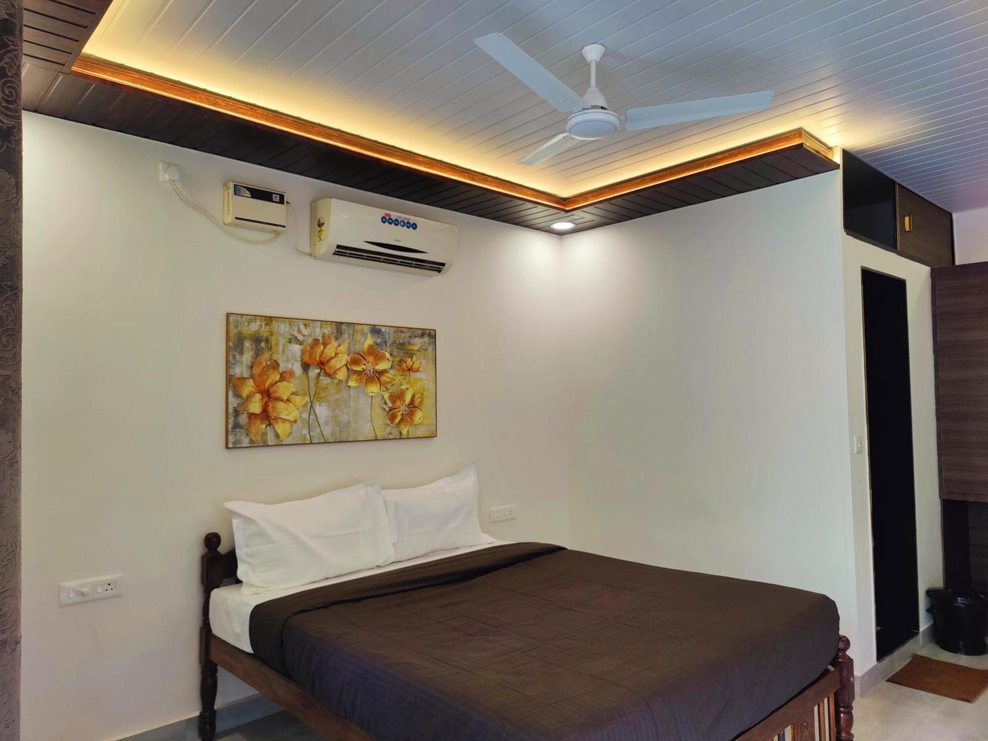 Kevin'S House By Travelkrafts Hotel Anjuna Buitenkant foto