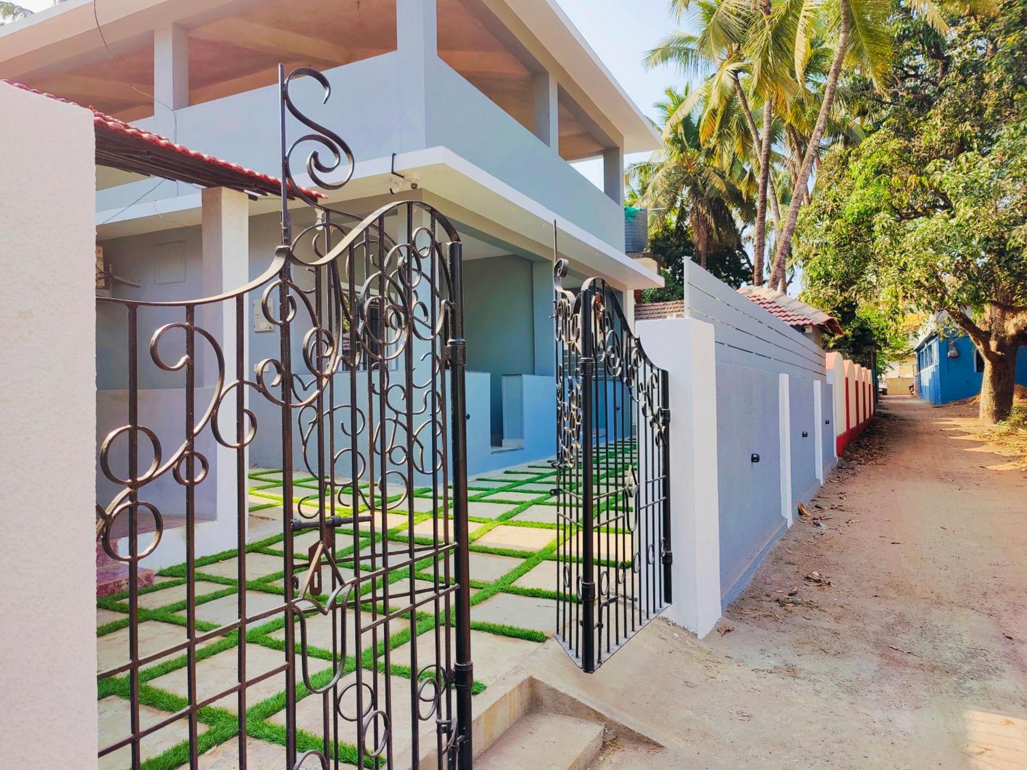 Kevin'S House By Travelkrafts Hotel Anjuna Buitenkant foto